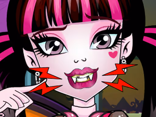 Draculaura Dentist